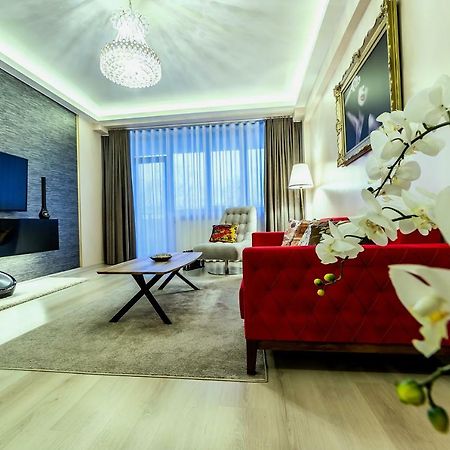 Apartment Chic By Landev Брашов Экстерьер фото