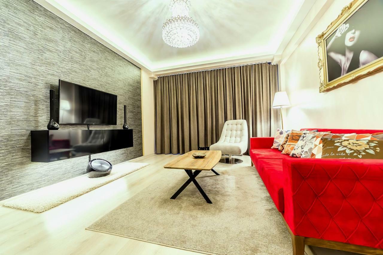 Apartment Chic By Landev Брашов Экстерьер фото